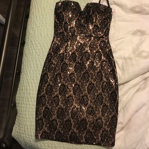 NWT. Sequins and lace formal dress.